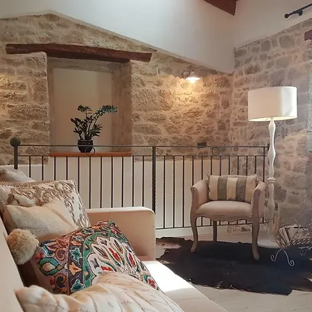 Villa Holiday Cartolina *