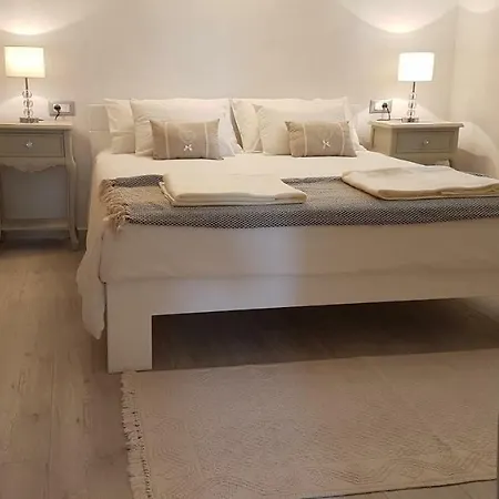 Villa Holiday Cartolina *
