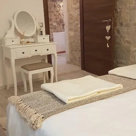 Holiday Cartolina Villa Grožnjan