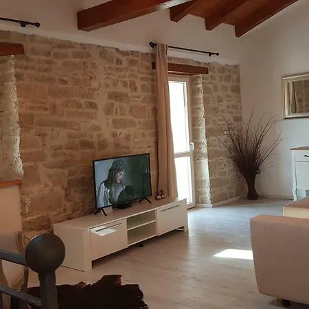 Holiday Cartolina Villa *